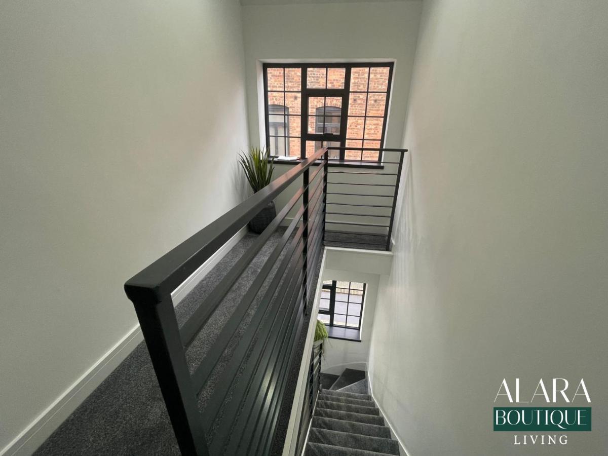 Ferienwohnung 3 Floor Townhouse Luxury Living Alara Boutique Birmingham Exterior foto