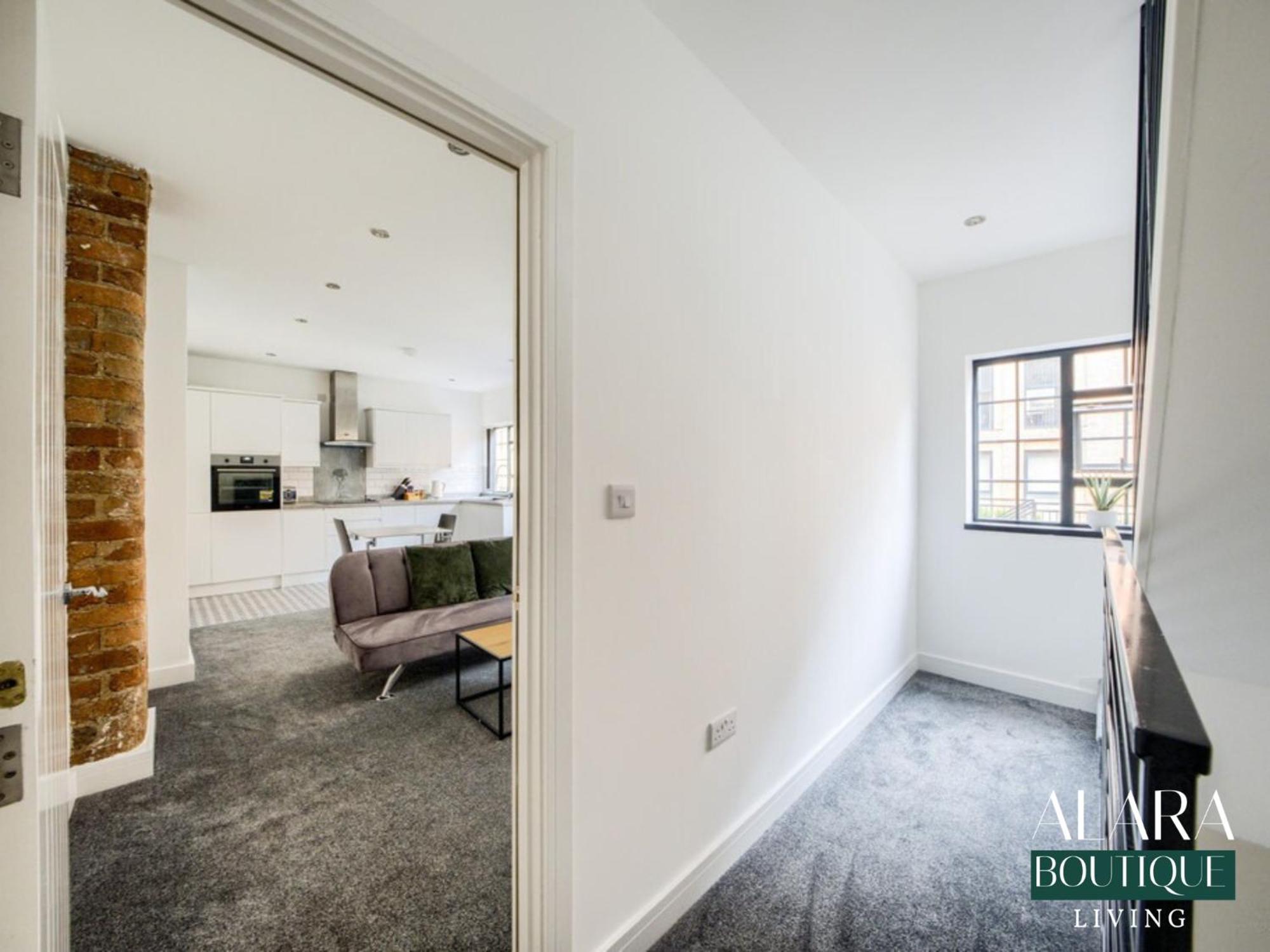 Ferienwohnung 3 Floor Townhouse Luxury Living Alara Boutique Birmingham Exterior foto